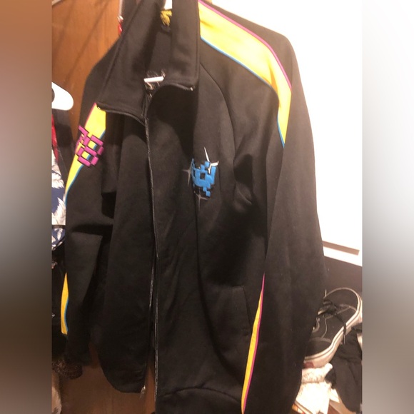 COPY - 2008 Space Invaders Embroidered Jacket - 760 $80 or $75 w/offer - Picture 3 of 7
